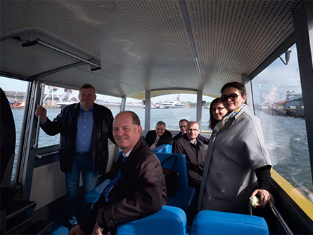 Photo of a group of people in a taxi from Watertaxi Rotterdam